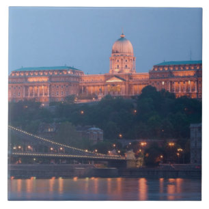 HUNGARY, Budapest: Szechenyi (Chain) Bridge, Tile