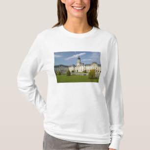 HUNGARY, Lake Balaton Region, KESZTHELY: 2 T-Shirt