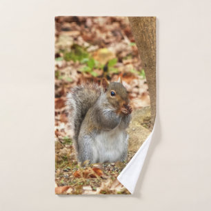 Hungry Squirrel Bath Towel Set