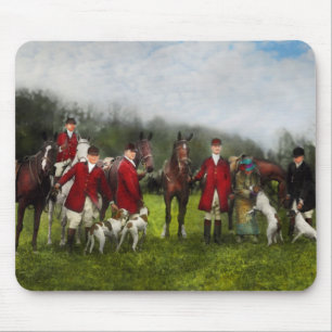Hunter - The fox hunt - Tally-ho 1924 Mouse Pad