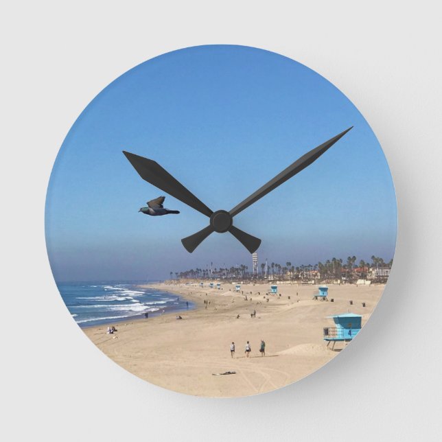 Huntington Beach, California Round Clock (Front)