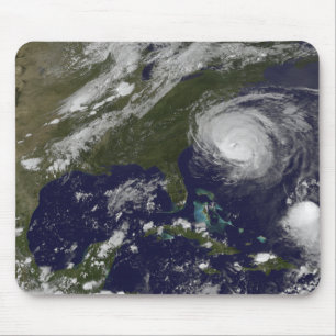 Hurricane Earl 4 Mouse Pad