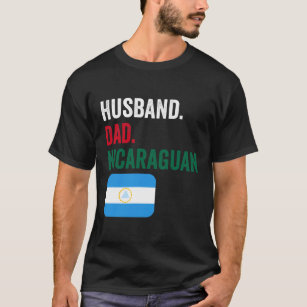 Husband Dad Nicaraguan Nicaragua Flag Design gift T-Shirt