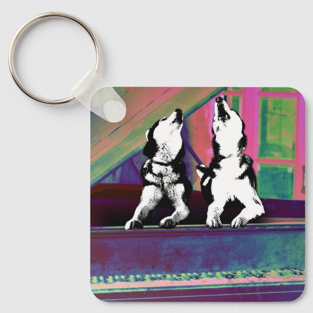 Huskies Howlin' Blues Keychain (Front)
