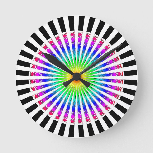 Hypnotic Flower  Round Clock (Front)