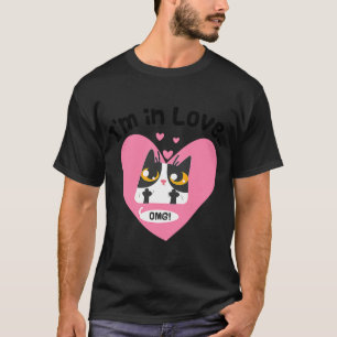 I am in love    cat in a heart T-Shirt