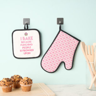 I bake! Funny Baking Quote  Oven Mitt & Pot Holder Set