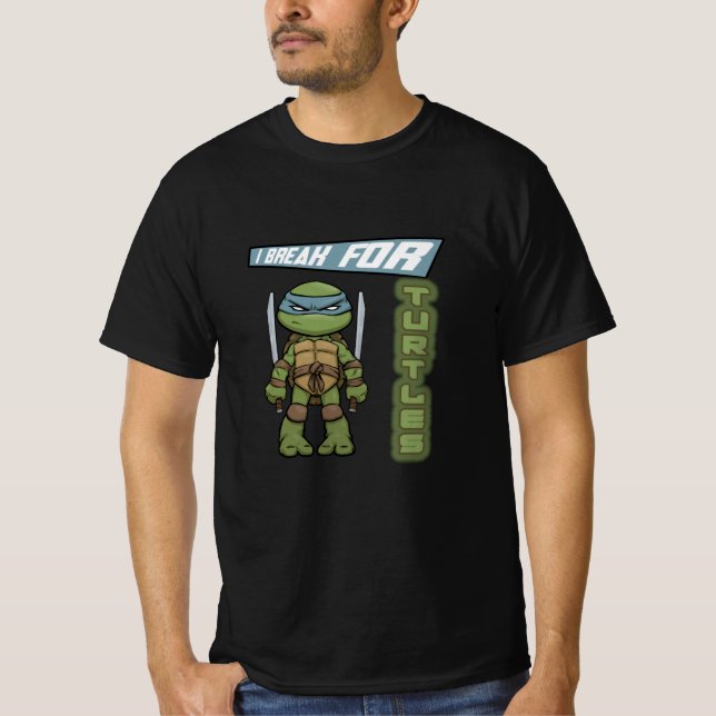 I break for turtles Leonardo T-Shirt (Front)