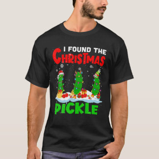 I Found The Christmas Pickle Xmas Santa Reindeer E T-Shirt