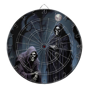 I Gets Chills in the Pale Moonlight Dartboard