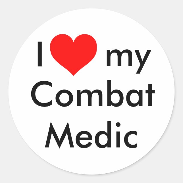 I heart my combat medic! classic round sticker (Front)
