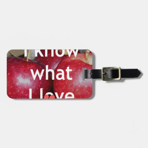 "I Know What I Love" – Apple-Themed Design Luggage Tag