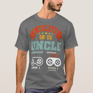 I Leveled Up To Uncle 2022 Vintage Pregnancy Annou T-Shirt