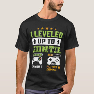 I Levelled Up To Aunt 2022 Gamer Soon To Be Aunti T-Shirt