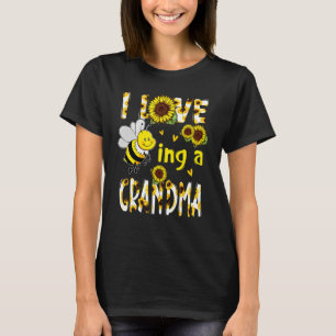 I Love Being A Grandma Sunflower Bee Mother's Day T-Shirt