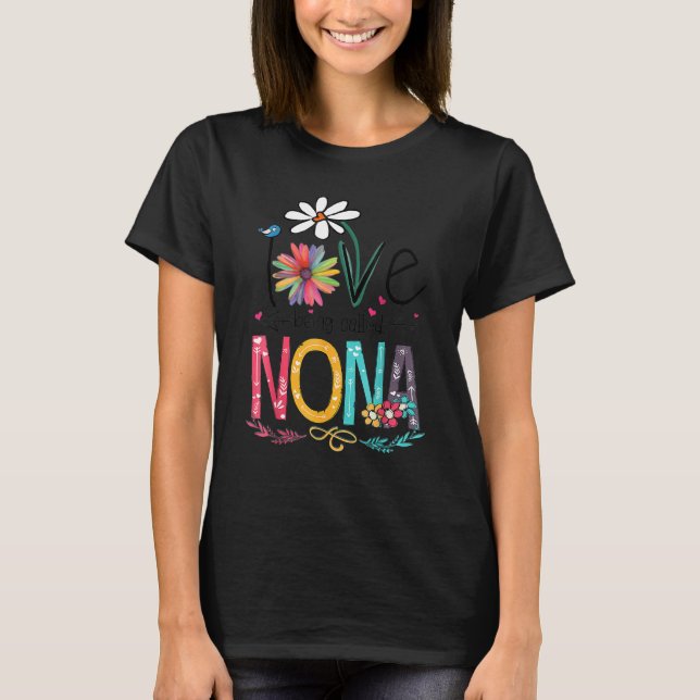 I Love Being Called Nonna Sunflower T-Shirt (Front)