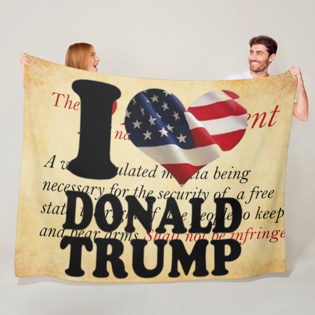 I LOVE DONALD TRUMP FLEECE BLANKET (In Situ)