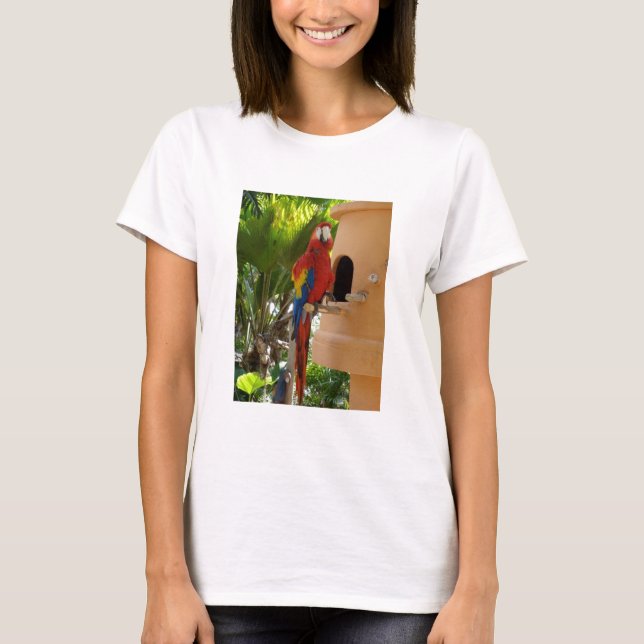 I Love Parrots T-Shirt (Front)