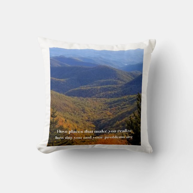 I love places  throw pillow (Front)