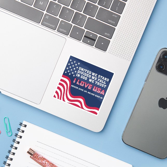 I Love USA (Laptop w/ iPhone)