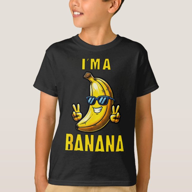 I’m A Banana Funny Cartoon Humor Design  T-Shirt (Front)