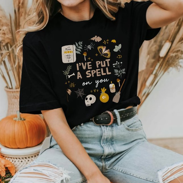 I put a spell on you Botanical Witch  T-Shirt (Creator Uploaded)