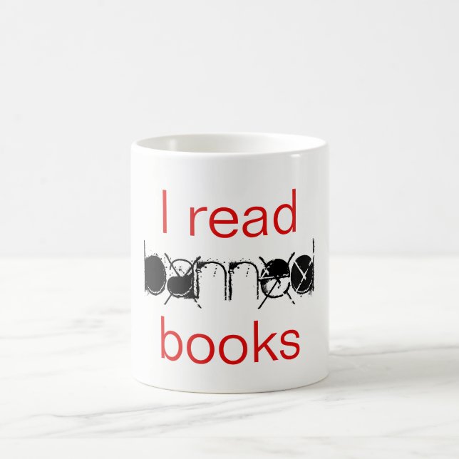 I Read Banned Books Mug (Center)