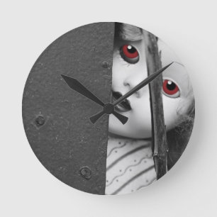 I See You Round Clock