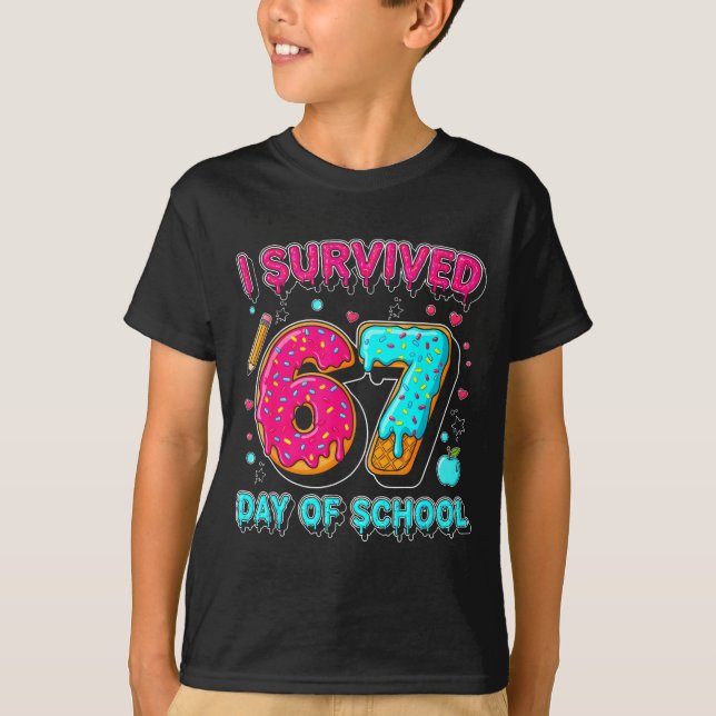 I Survived 67 Days Of School Funny Meme Teacher St T-Shirt (Front)