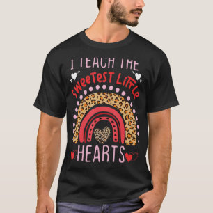 I Teach The Sweetest Hearts Leopard Teacher Valent T-Shirt