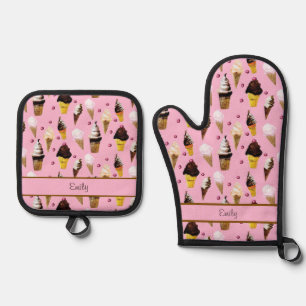 Ice Cream Parlour Retro Pastel Pink Personalized Oven Mitt & Pot Holder Set