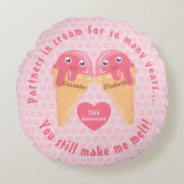 Ice Cream Scoops Cute Romantic Valentine's Day Round Pillow (Front)