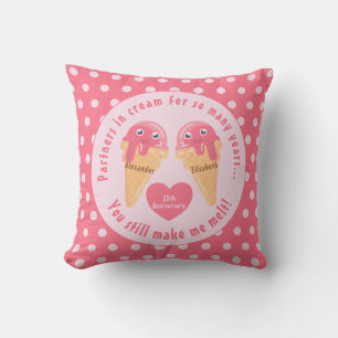 Ice Cream Scoops Cute Romantic Valentine's Day Throw Pillow