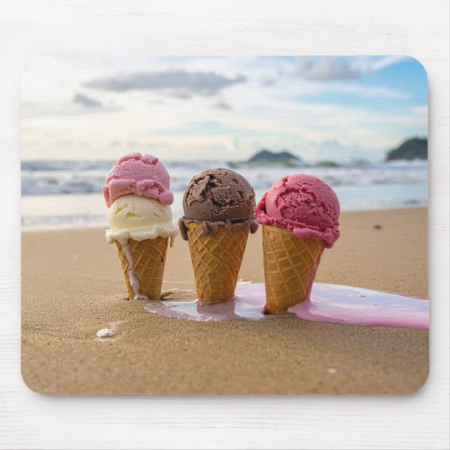 Ice creams on a beach  mouse pad (Front)