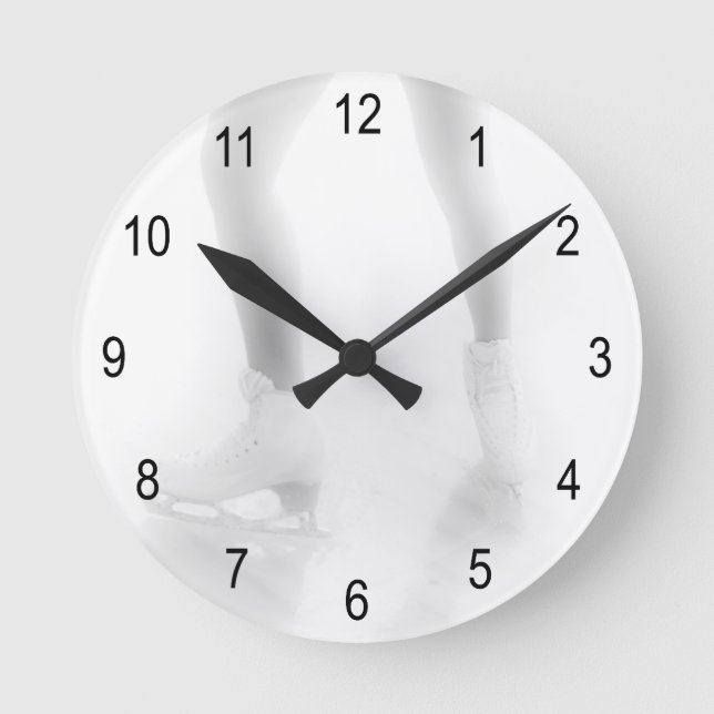 Ice skating round clock (Front)