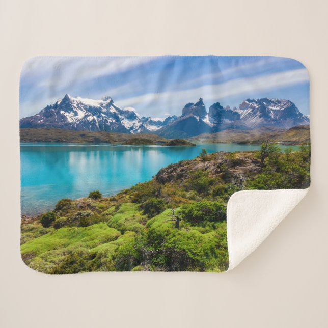 Ice & Snow | Lake Pehoe, Patagonia, Chile Sherpa Blanket (Front (Horizontal))