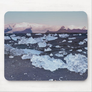 Iceberg formation on the beach mouse pad