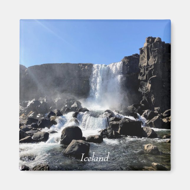 Iceland waterfall magnet (Front)