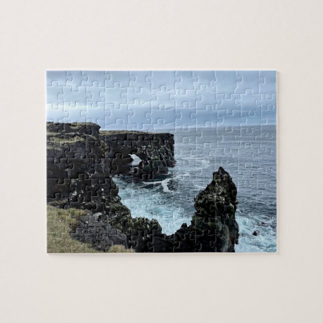 Icleand sea cliffs puzzle (Horizontal)