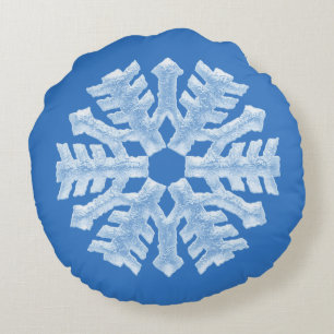 Icy Cool Blue Frozen Snowflake Winter Christmas Round Pillow