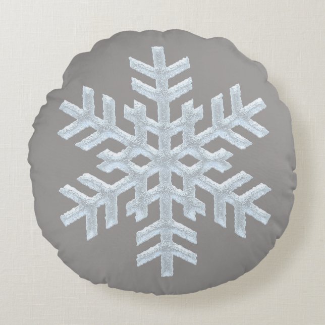 Icy White Frozen Snowflake Elegant Christmas Grey Round Pillow (Front)