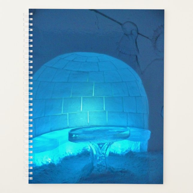 Igloo room at Hotel de Glace, Québec, Canada (Devant)