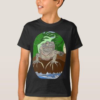 Iguana on a rock T-Shirt