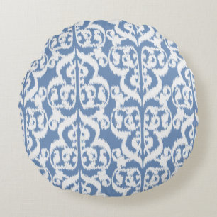 Ikat Moorish Damask - sky blue and white Round Pillow