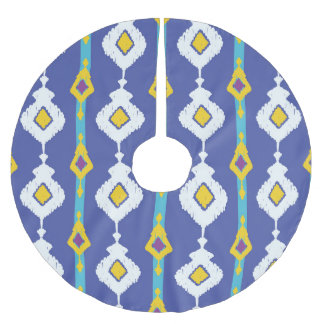 Ikat, seamless ethnic pattern. brushed polyester tree skirt