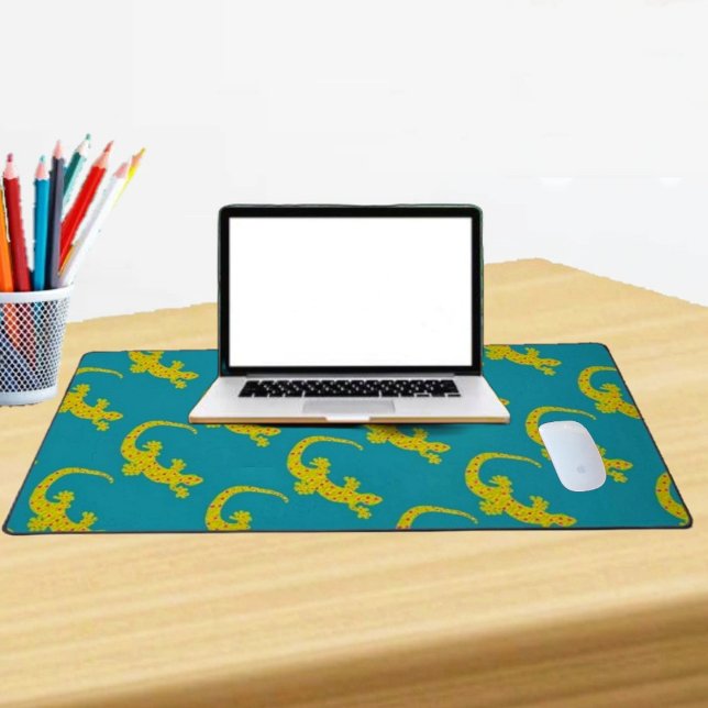 Île Gecko (Desk mats are just the thing your kid needs, for computer tools, and supplies!)