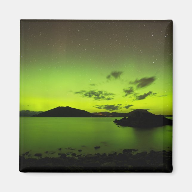 Illuminating Aurora Magnet (Front)