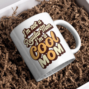 I'm a cool mom Modern Funny Retro mom Coffee Mug