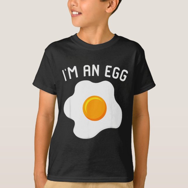 I'm An Egg Costume Funny Halloween Present Fried E T-Shirt (Front)