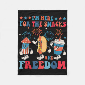 I'm Here For The Snacks And Freedom 4th Of July Fleece Blanket